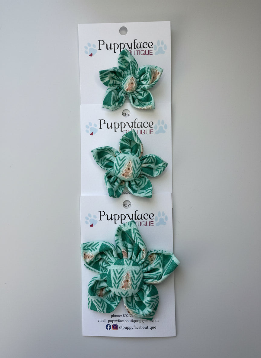 Christmas Tree Flower - Green