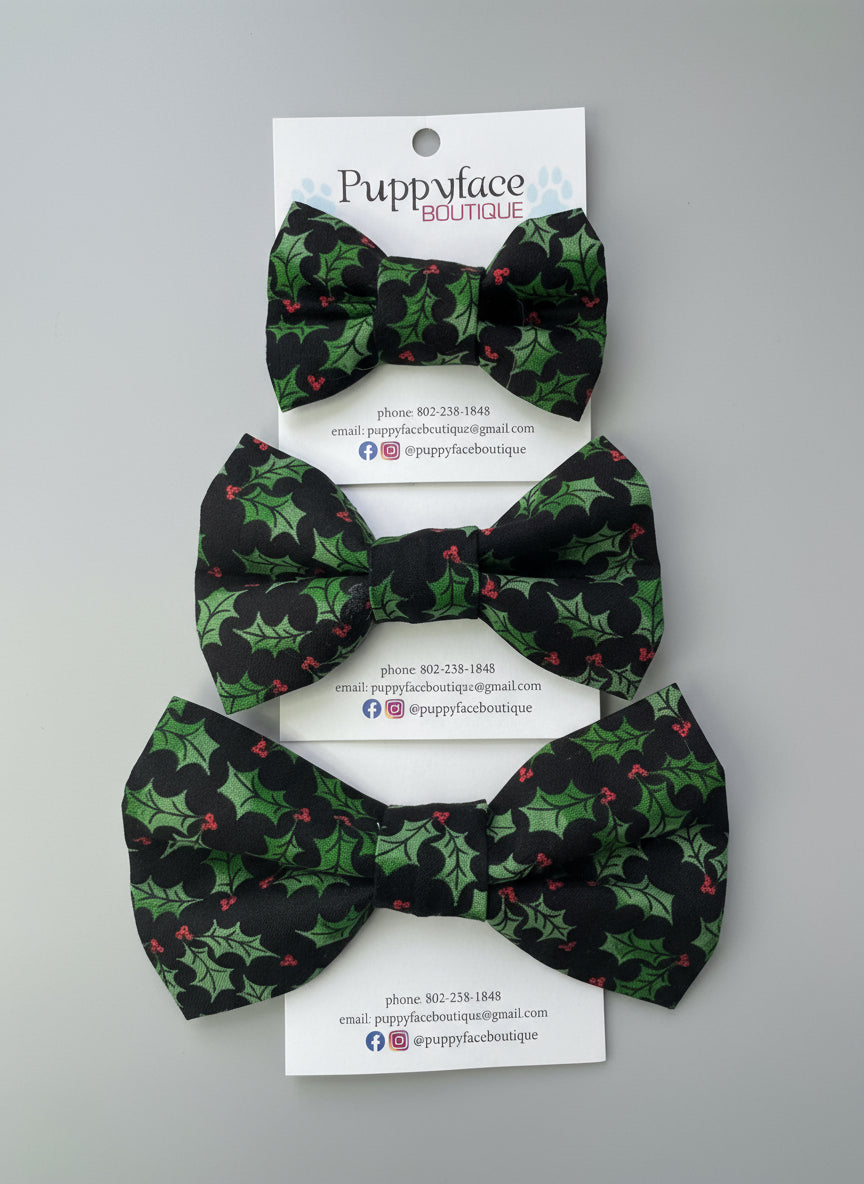 Holly Bow Tie